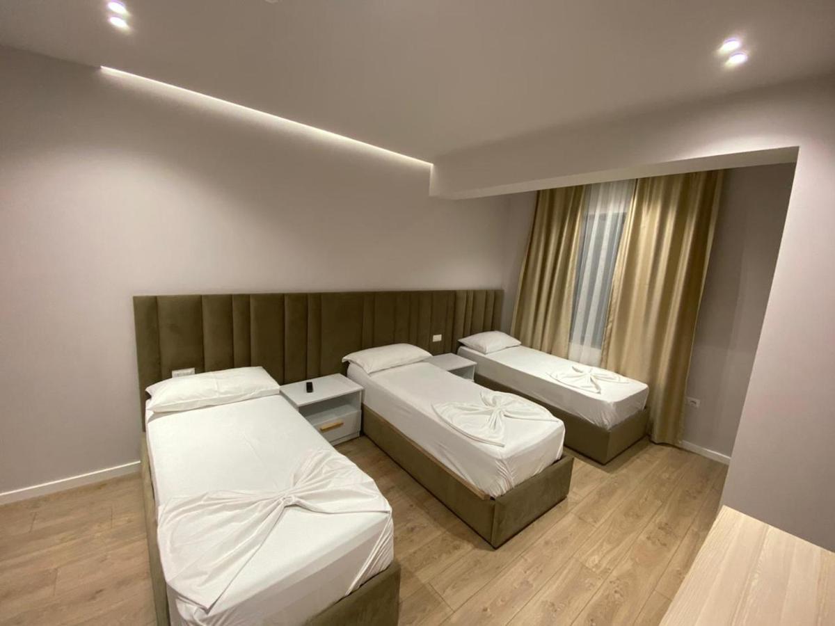 Hotel Alion Durrës Exteriör bild